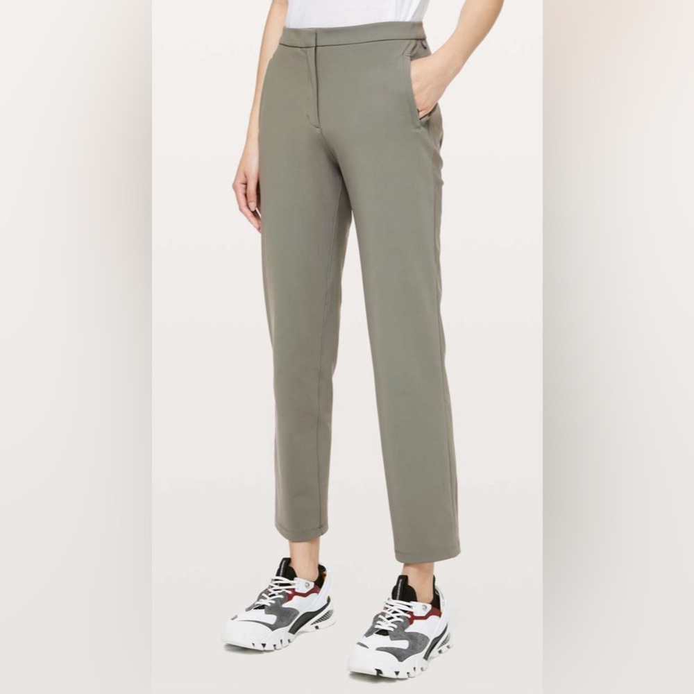 Lululemon On The Move Pant *Lightweight - Picture 9 of 10